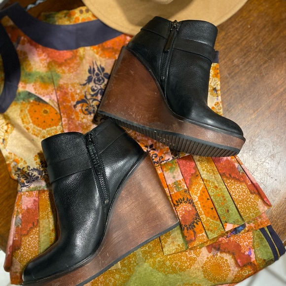 Dolce Vita Color Wedge Bootie Size 7 - Picture 6 of 11
